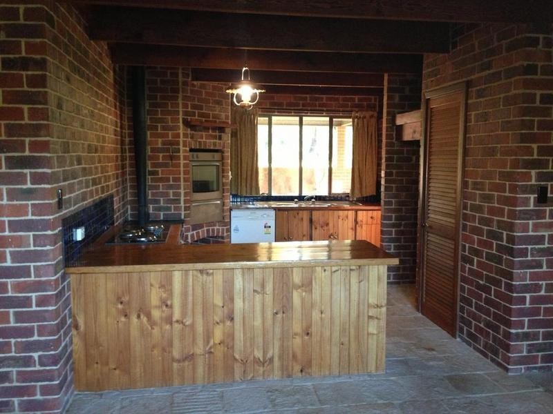 10 Dampiera Court, Maida Vale WA 6057