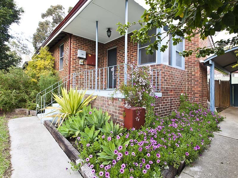 30 Coolga Road, Koongamia WA 6056