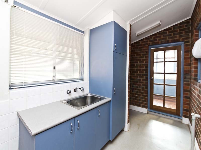 30 Coolga Road, Koongamia WA 6056