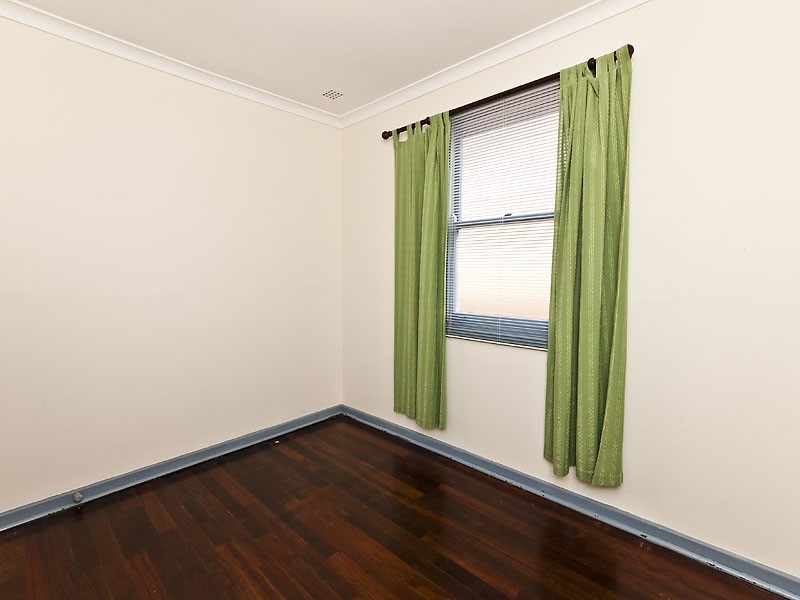 30 Coolga Road, Koongamia WA 6056