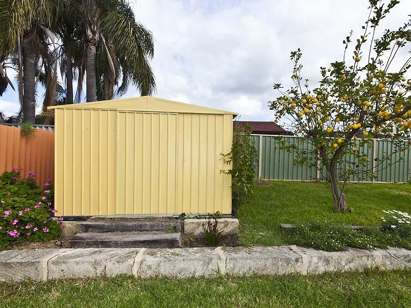 30 Coolga Road, Koongamia WA 6056