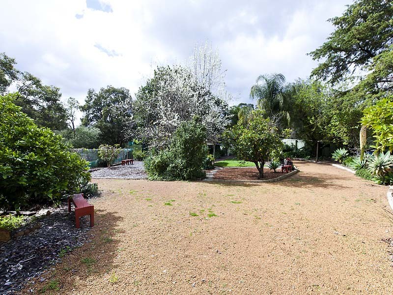 1380 Bailey Road, Glen Forrest WA 6071