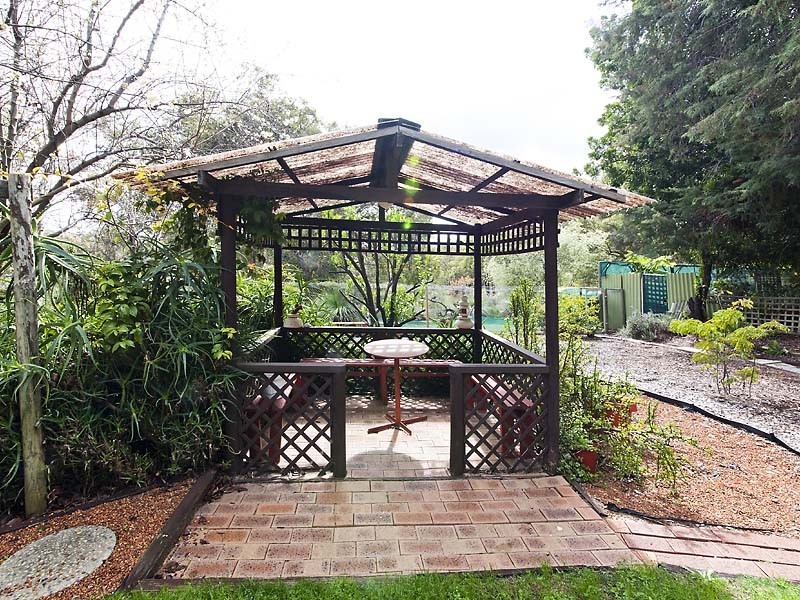 1380 Bailey Road, Glen Forrest WA 6071