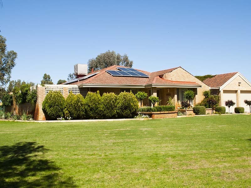 50 Dalgety Road, Middle Swan WA 6056