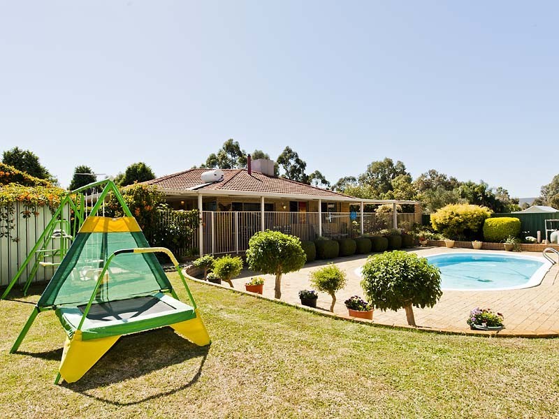 50 Dalgety Road, Middle Swan WA 6056