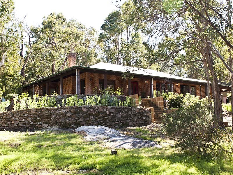 2 Mandoon Close, Darlington WA 6070
