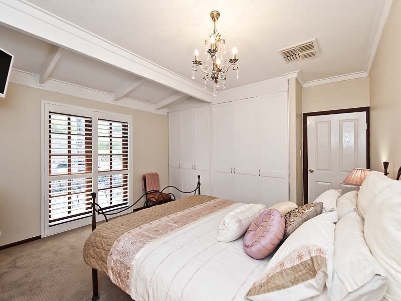 2 Mandoon Close, Darlington WA 6070