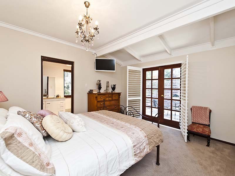 2 Mandoon Close, Darlington WA 6070