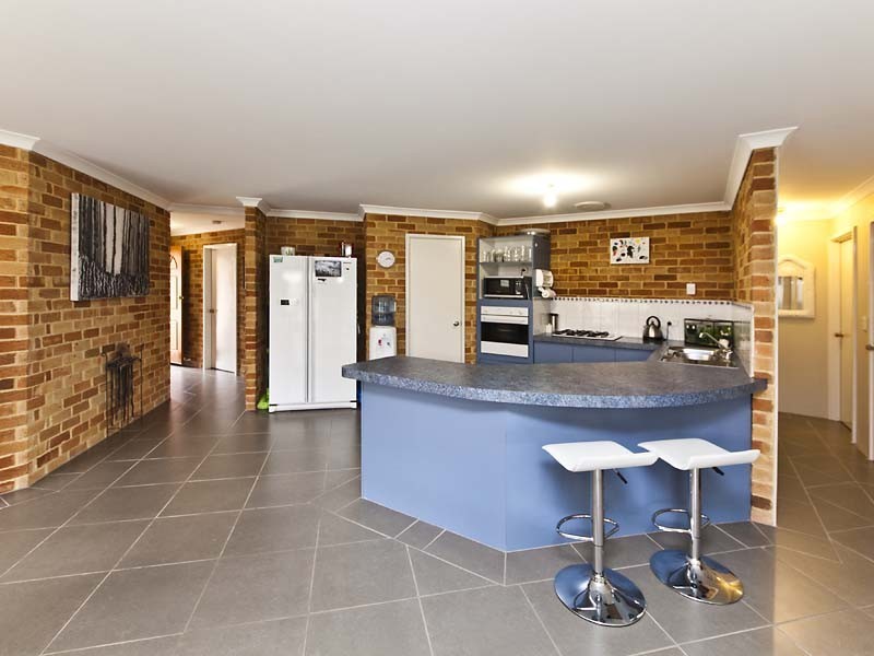 3 Laurina Way, Jane Brook WA 6056