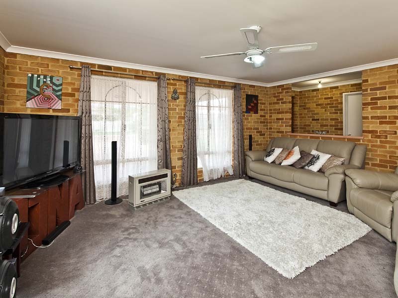 3 Laurina Way, Jane Brook WA 6056