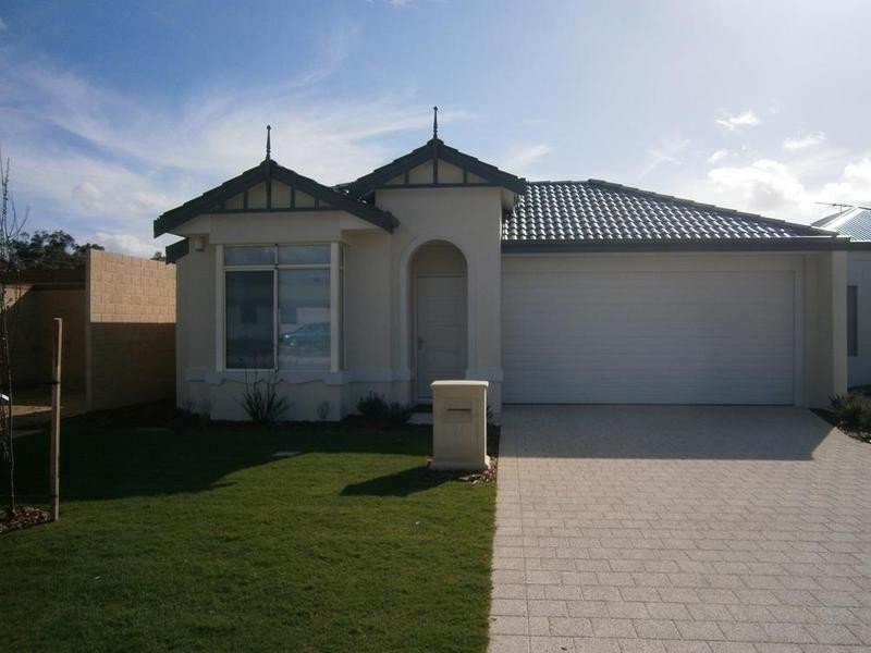 7 Allamanda Gate, Helena Valley WA 6056