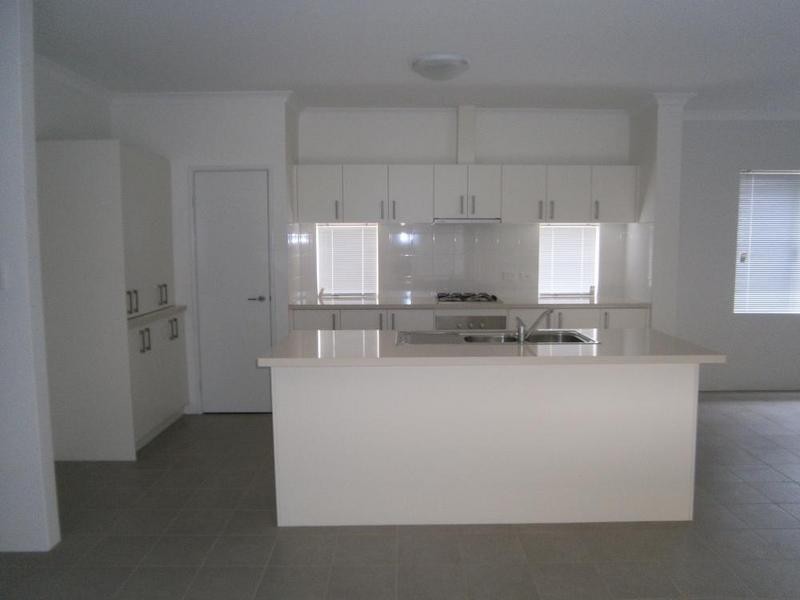 7 Allamanda Gate, Helena Valley WA 6056