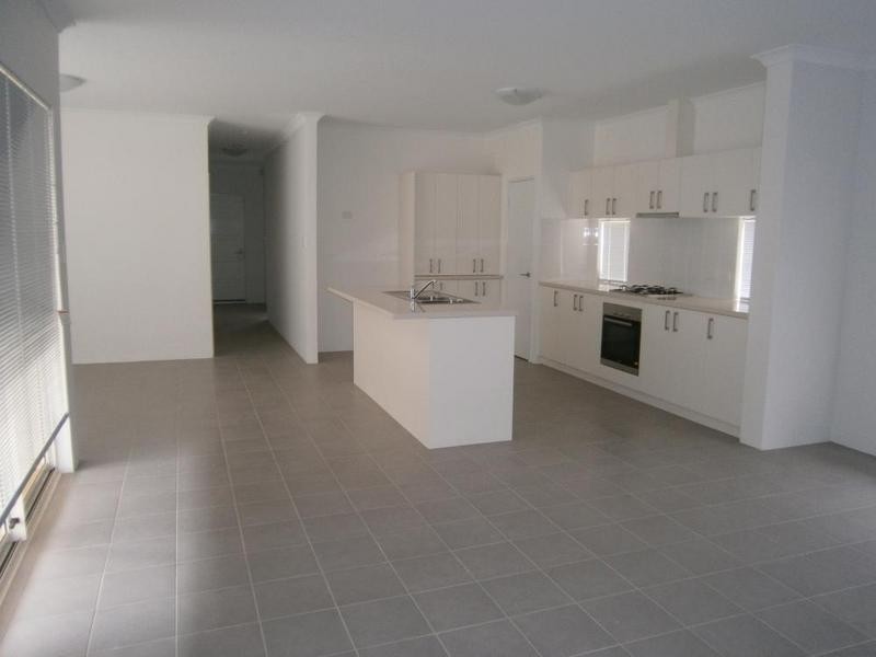 7 Allamanda Gate, Helena Valley WA 6056