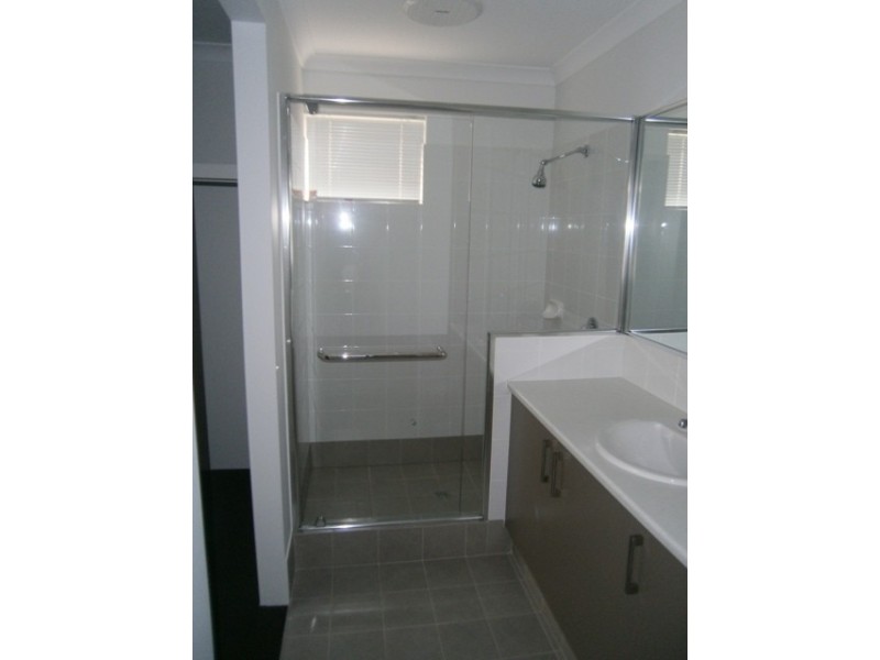 7 Allamanda Gate, Helena Valley WA 6056