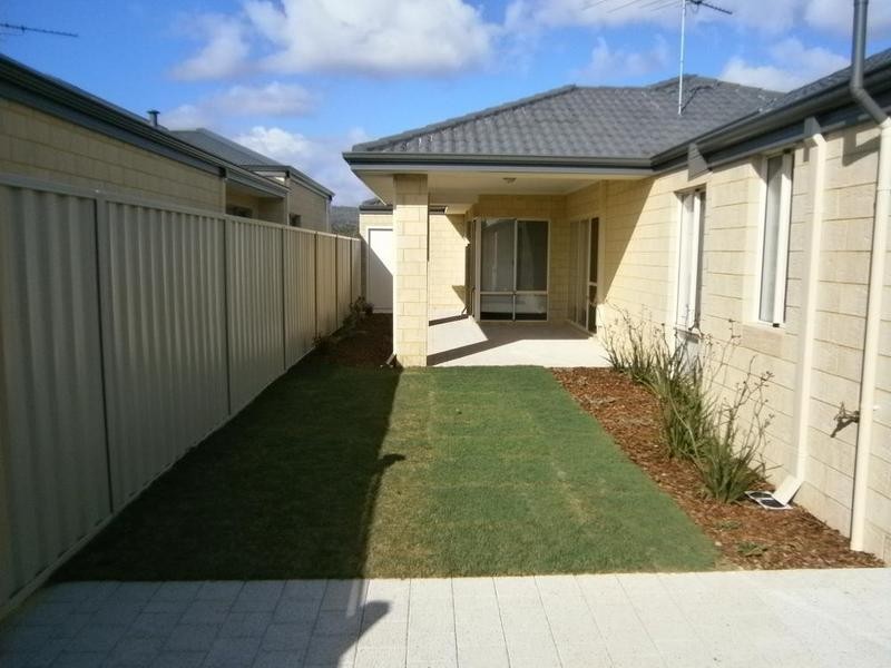 7 Allamanda Gate, Helena Valley WA 6056