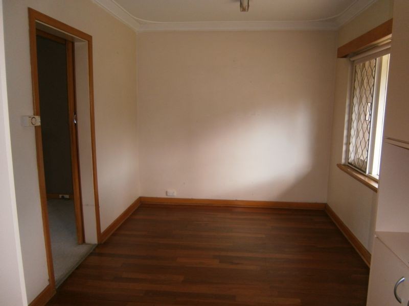 23 Warner Road, High Wycombe WA 6057