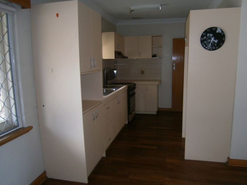 23 Warner Road, High Wycombe WA 6057