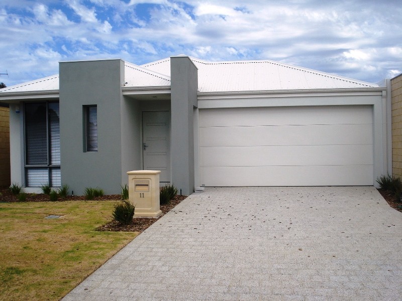 11 Allamanda Gate, Helena Valley WA 6056