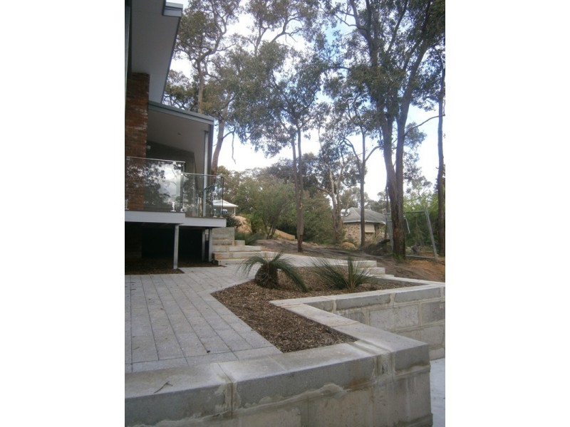 13 Darlington Road, Darlington WA 6070