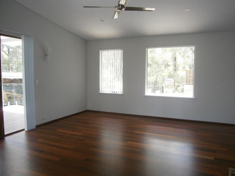 13 Darlington Road, Darlington WA 6070