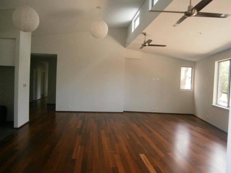 13 Darlington Road, Darlington WA 6070