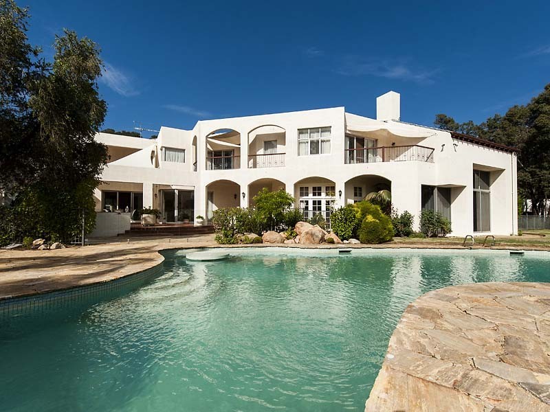 19 Tames Road, Bakers Hill WA 6562