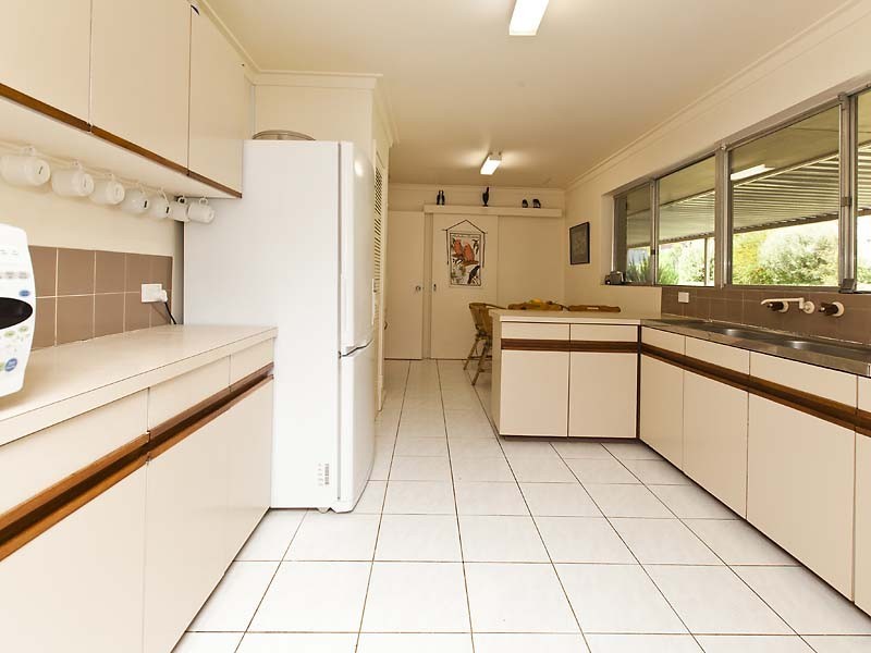 63 Waterloo Crescent, Lesmurdie WA 6076