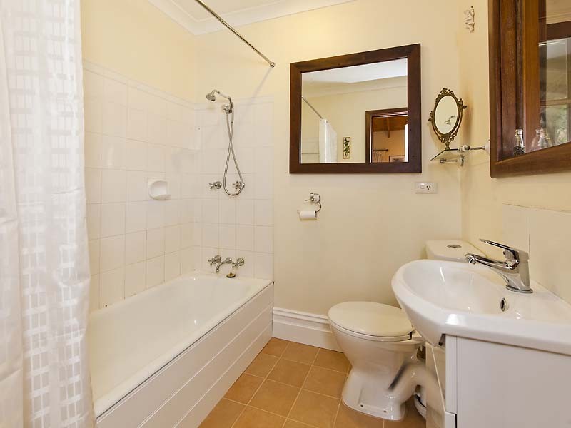 562 Brookton Highway, Roleystone WA 6111