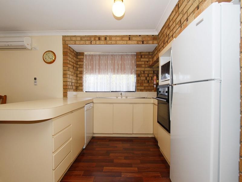 15 Kingston Place, Midland WA 6056