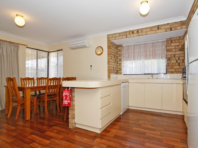 15 Kingston Place, Midland WA 6056