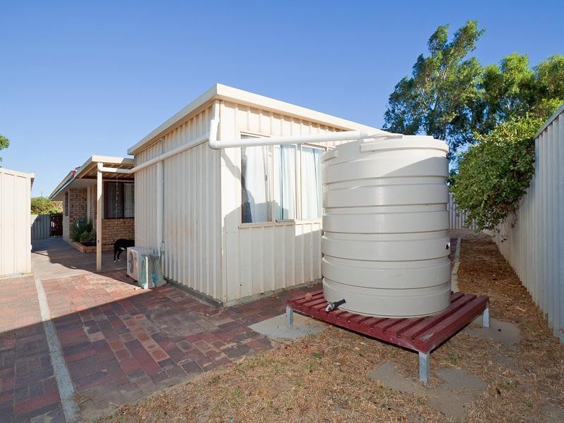 15 Kingston Place, Midland WA 6056