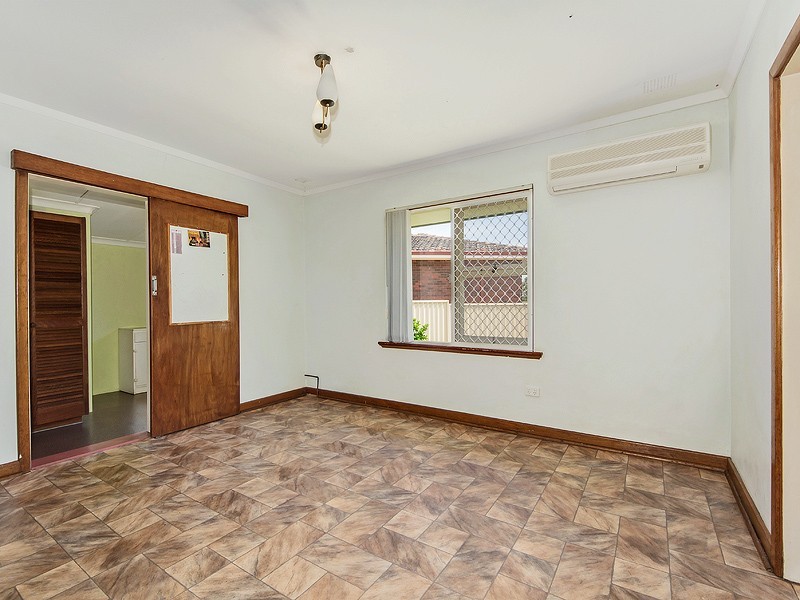 5 Hamilton Terrace, Greenmount WA 6056