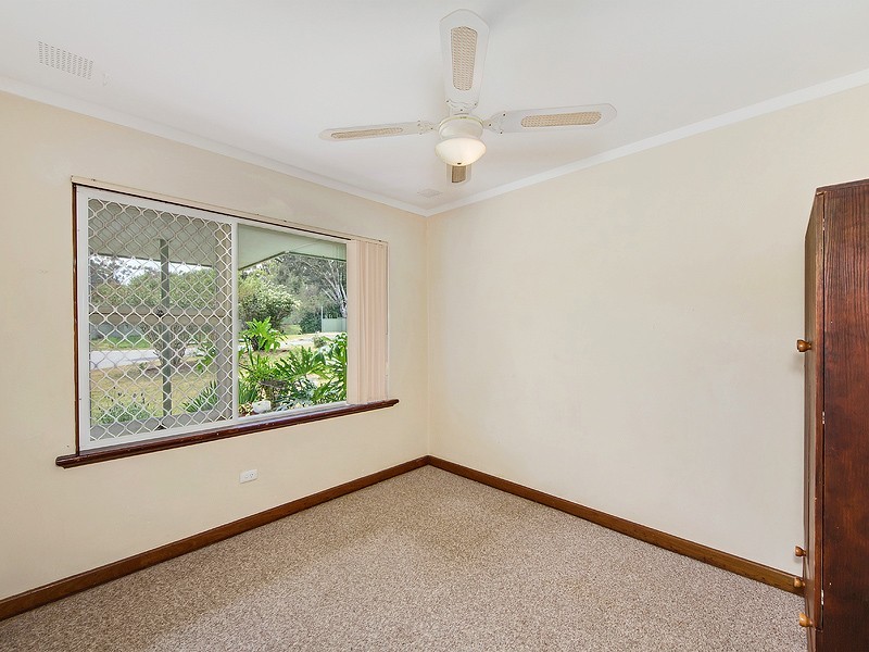 5 Hamilton Terrace, Greenmount WA 6056