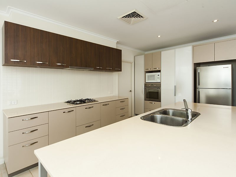 3 Tylney Loop, Meadow Springs WA 6210