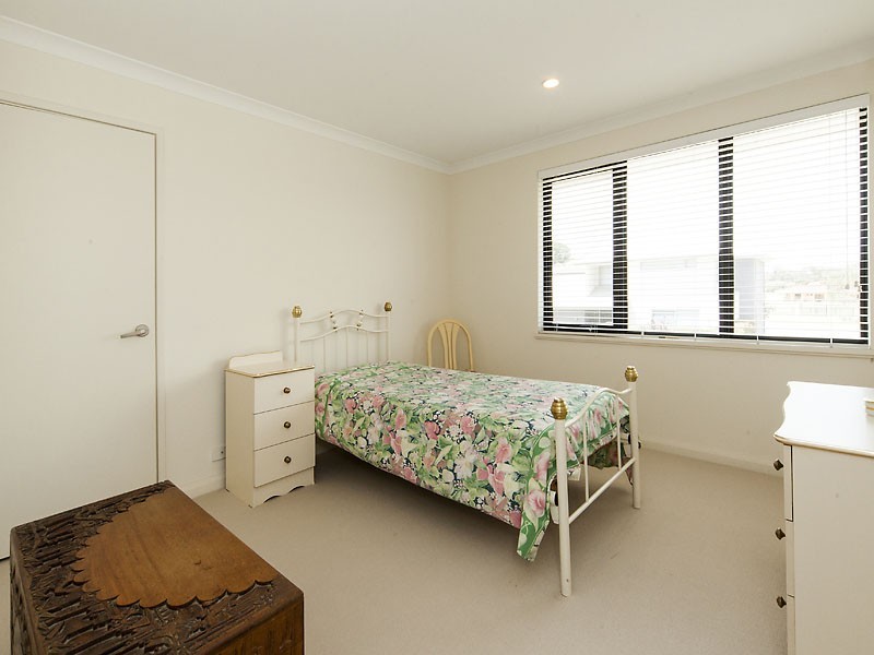 3 Tylney Loop, Meadow Springs WA 6210