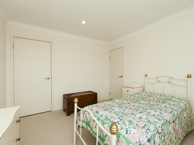 3 Tylney Loop, Meadow Springs WA 6210