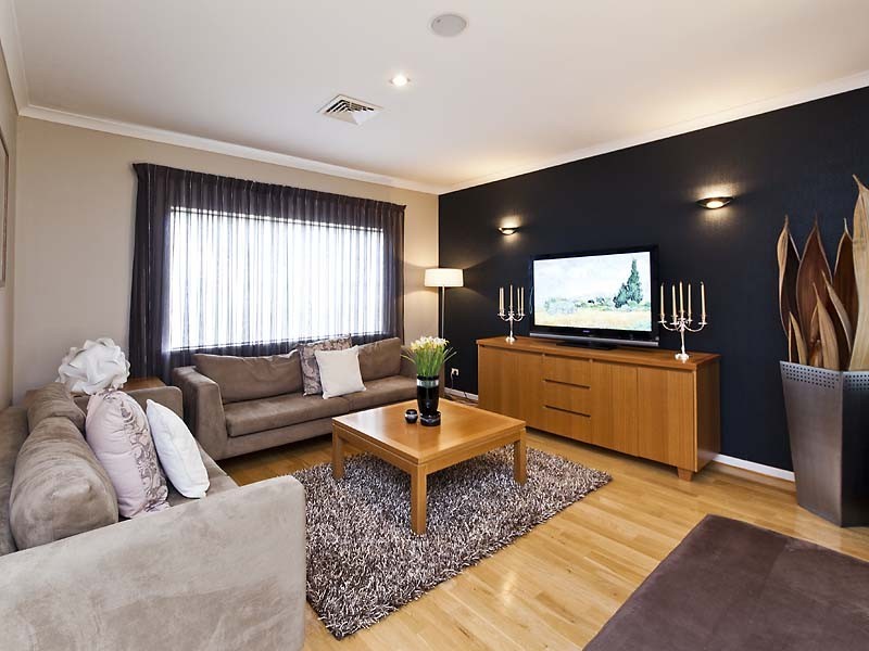 37 Avon Crescent, Viveash WA 6056