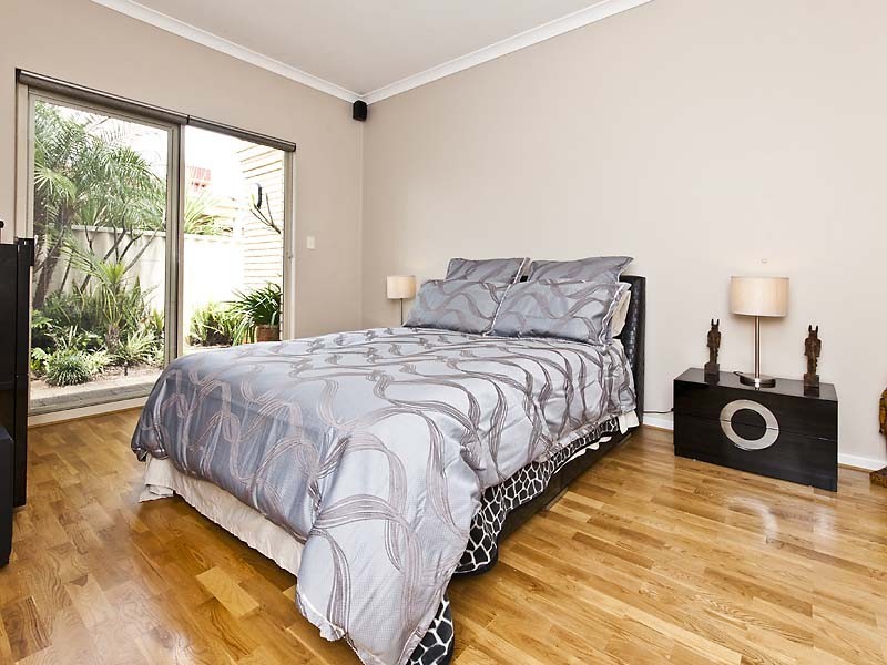 37 Avon Crescent, Viveash WA 6056