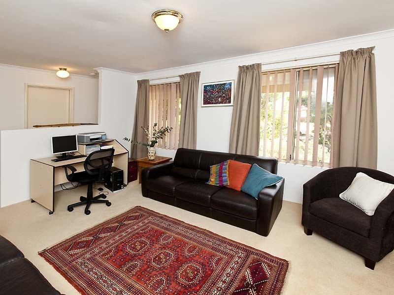 28 Torquata Boulevard, Helena Valley WA 6056