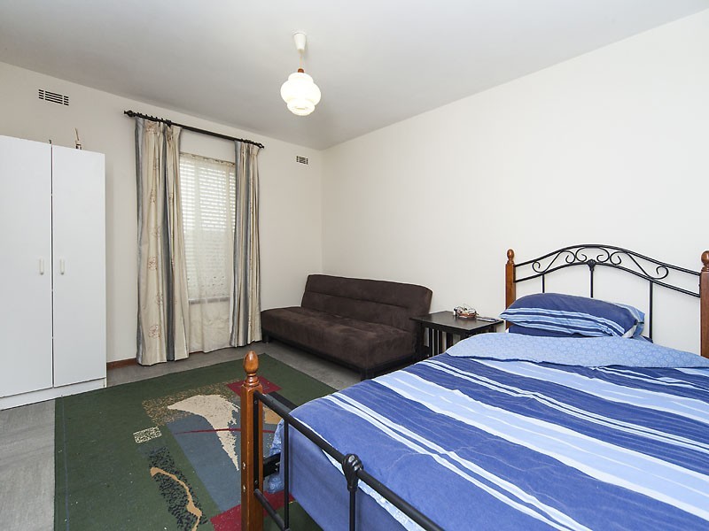 17/379 Hector Street, Yokine WA 6060