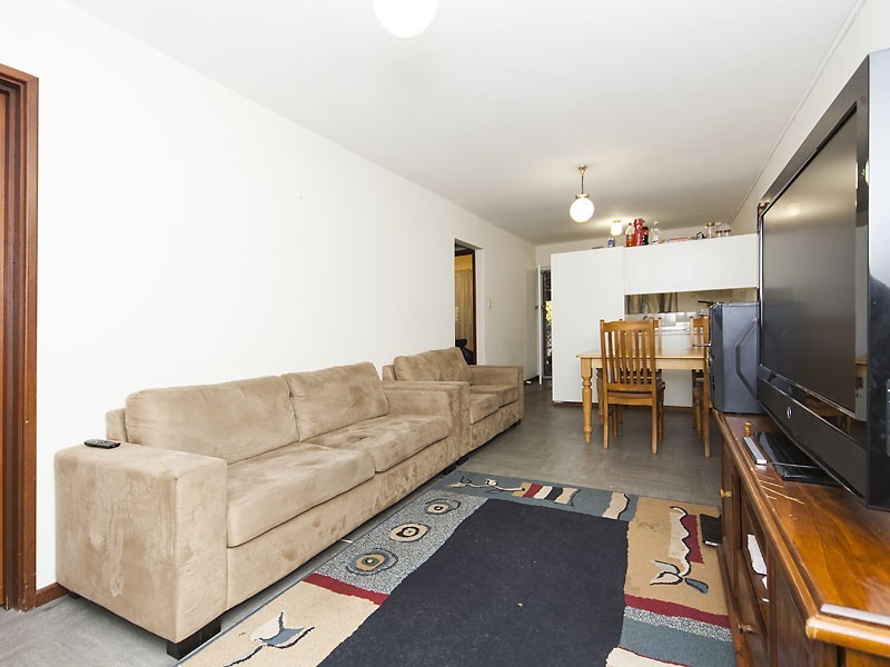 17/379 Hector Street, Yokine WA 6060