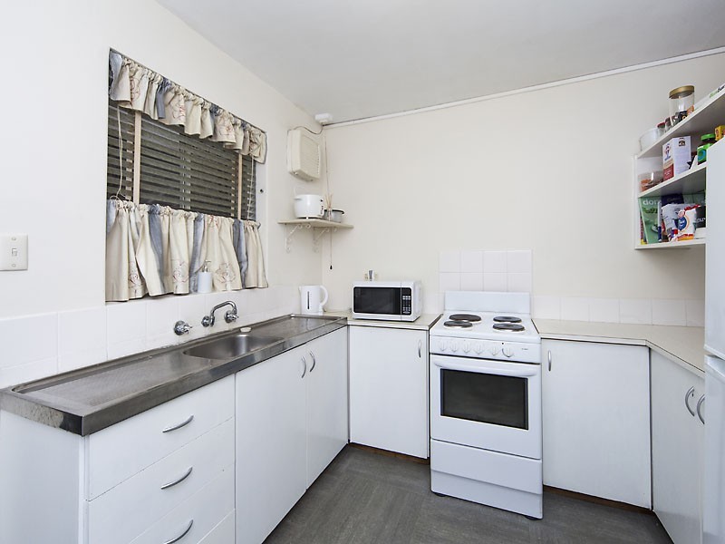 17/379 Hector Street, Yokine WA 6060