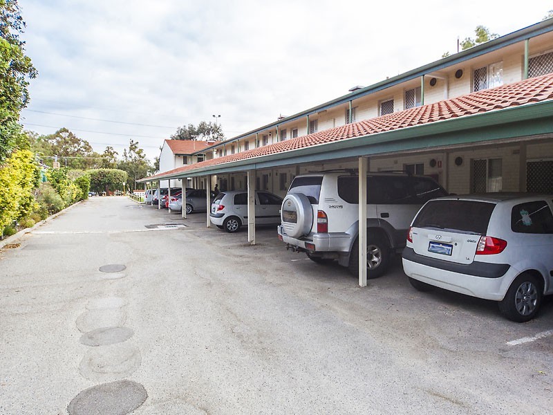 17/379 Hector Street, Yokine WA 6060