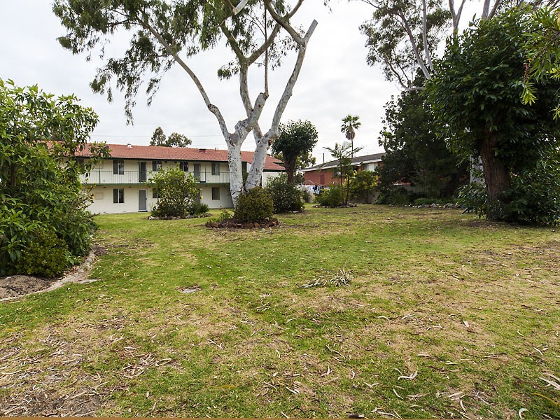 17/379 Hector Street, Yokine WA 6060