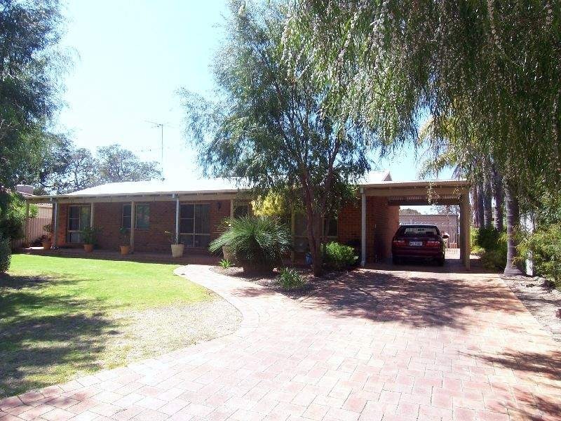 6 Bannister Court, Falcon WA 6210