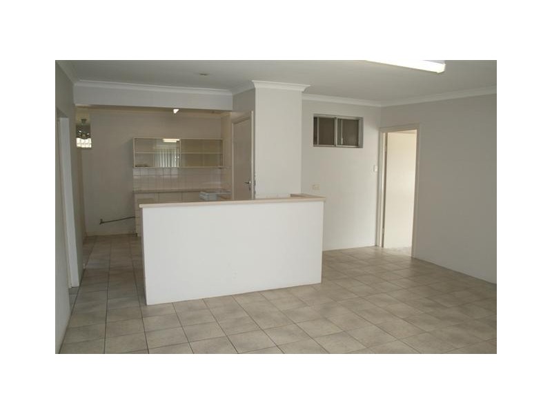 18 Kallang Road, Coodanup WA 6210