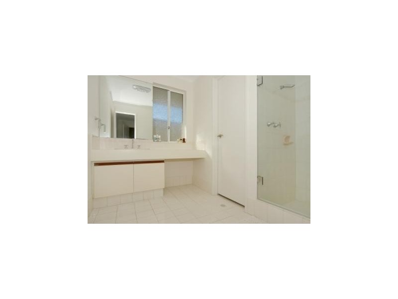 76 Crystaluna Drive, Golden Bay WA 6174