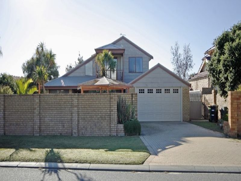 17 Watersun Drive, San Remo WA 6210