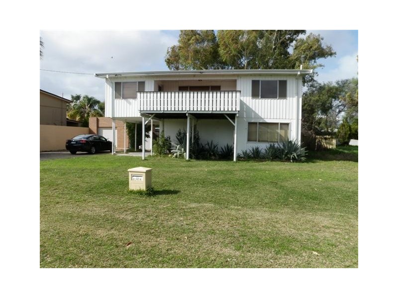 36 Leighton Road, Halls Head WA 6210