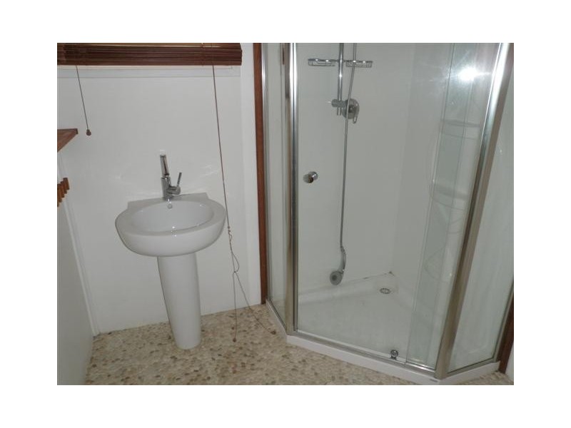 36 Leighton Road, Halls Head WA 6210